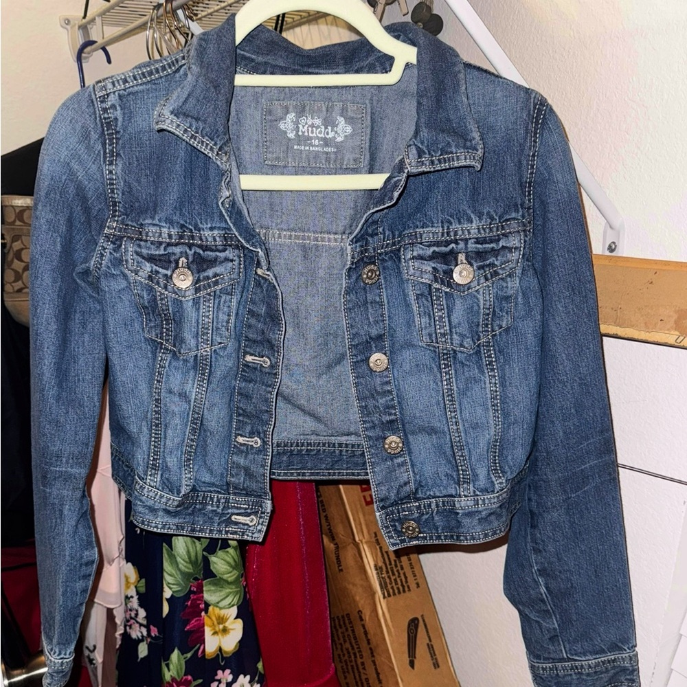 CUTE Denim Jacket!!